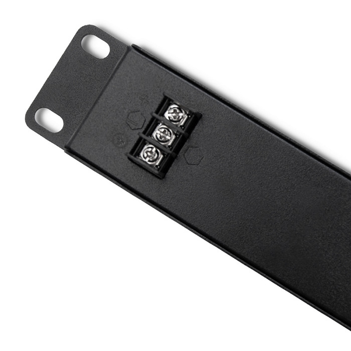 Qoltec Patchpanel 54477 | 48V | 24 Ports | Schwarz