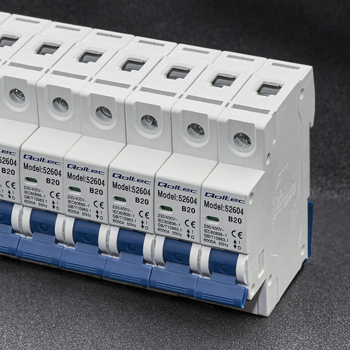 Qoltec Leitungsschutzschalter 52604 | 20A | 1P