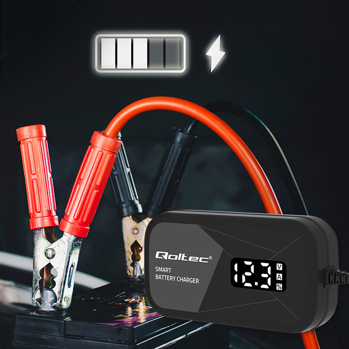 Qoltec Batterieladegerät mit Reparaturfunktion 52492 | 12V | 2A | LCD