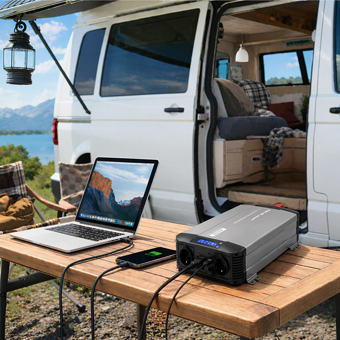 Qoltec Pure Sine Wave Inverter | 12V to 230V | 2000/4000W | UPS BYPASS | LCD | USB | USB-C | Compatible with LiFePO4 GEL AGM