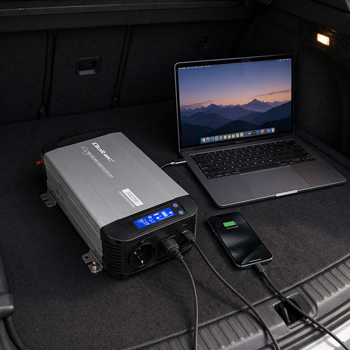 Qoltec Pure Sine Wave Inverter | 12V to 230V | 1000/2000W | UPS BYPASS | LCD | USB | USB-C | Compatible with LiFePO4 GEL AGM