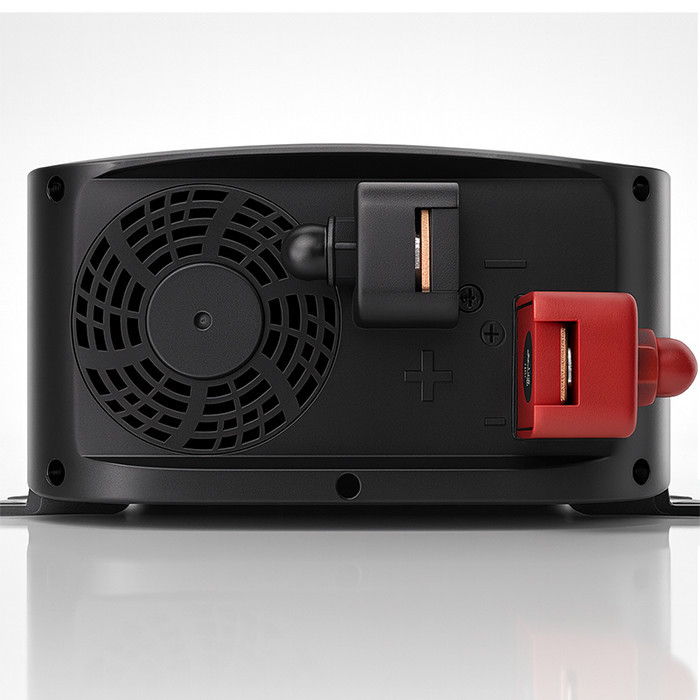 Qoltec Smart Monolith charger for LiFePO4 AGM GEL SLA batteries | 20A | 12V