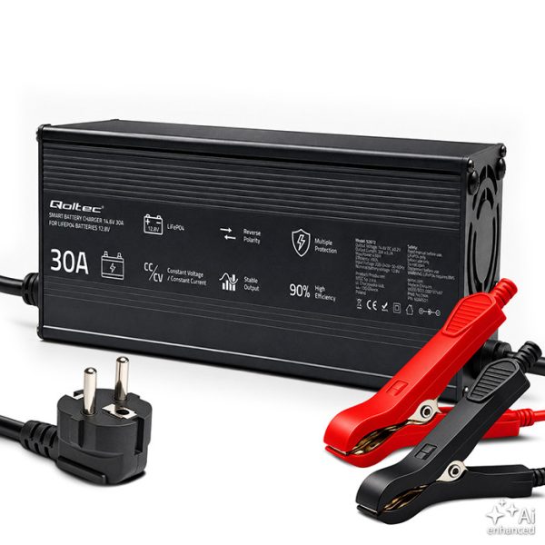 Qoltec Spezialladegerät für 12V LiFePO4 Akkus | 30A | PF 0.9 | LED | Intelligentes Laden